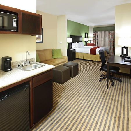 Holiday Inn Express & Suites Maumelle By Ihg מראה חיצוני תמונה
