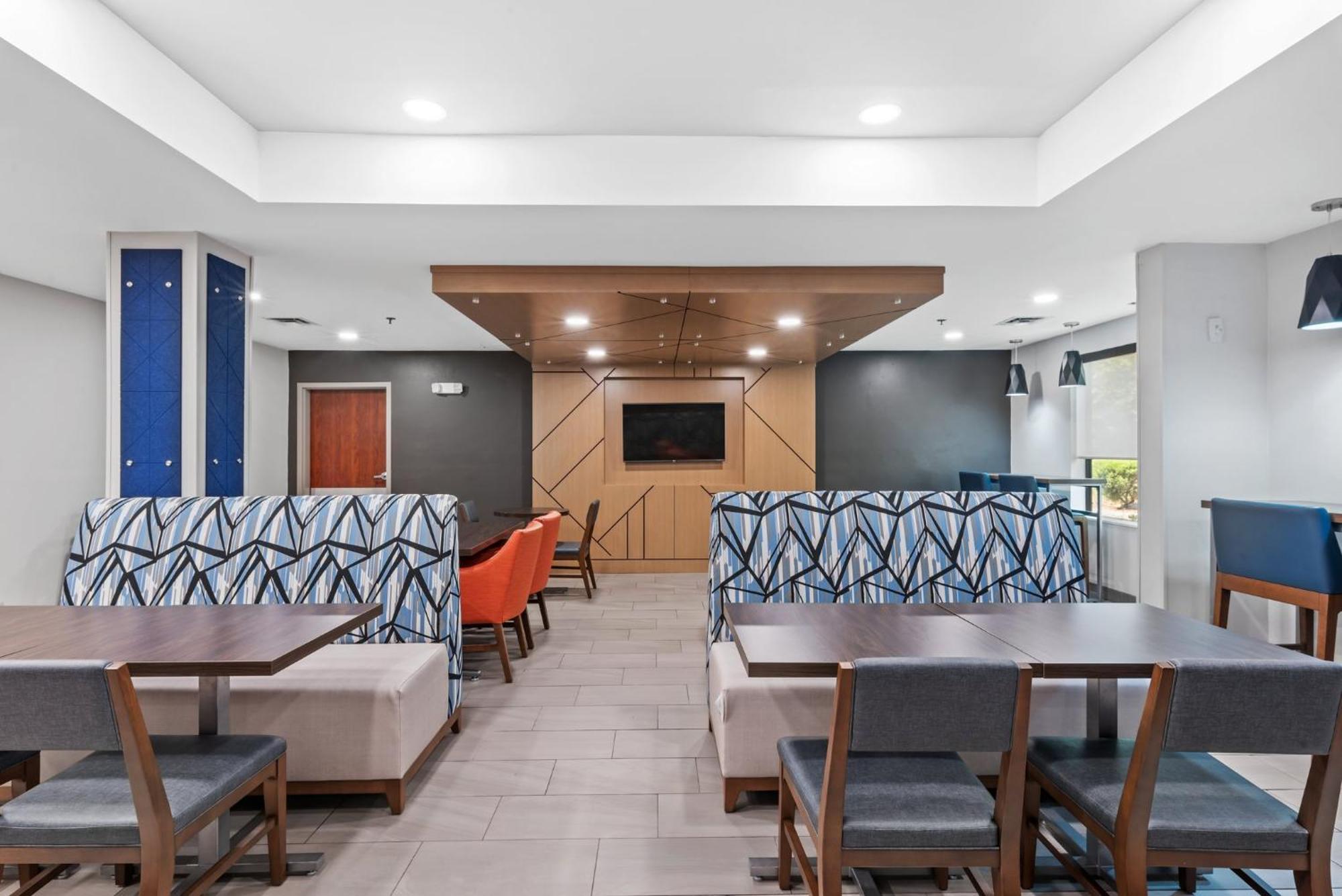 Holiday Inn Express & Suites Maumelle By Ihg מראה חיצוני תמונה