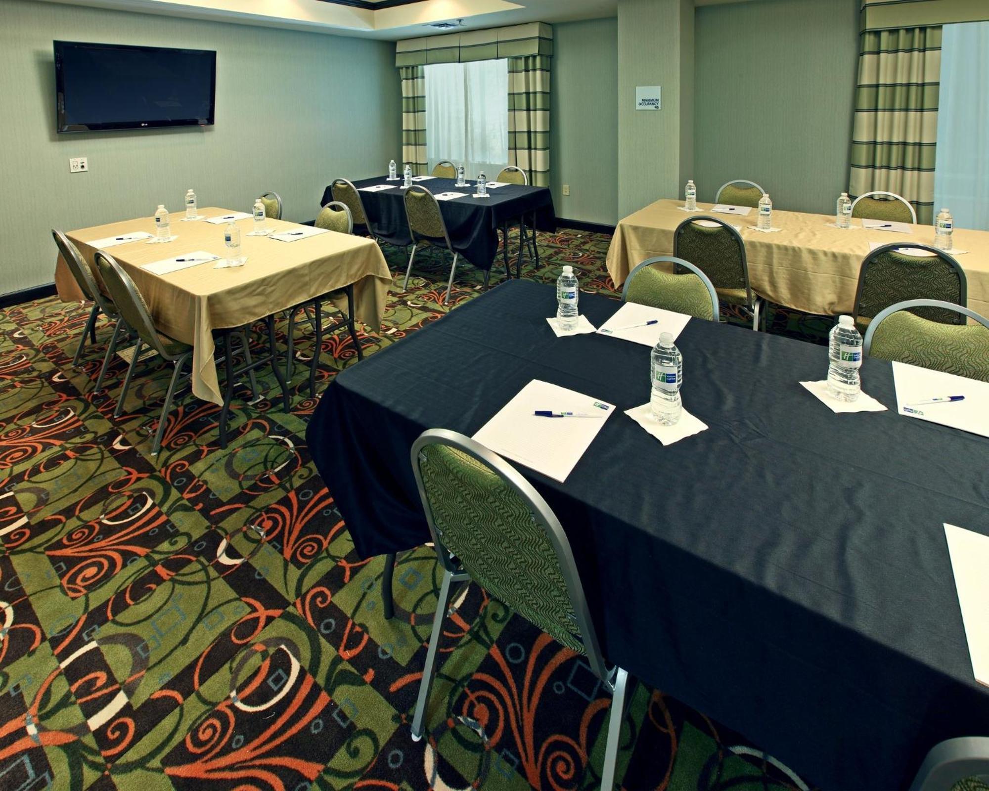 Holiday Inn Express & Suites Maumelle By Ihg מראה חיצוני תמונה